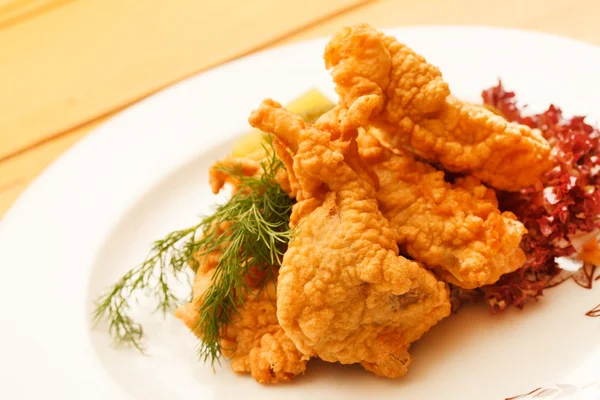 Pollo frito con verduras — Foto de Stock