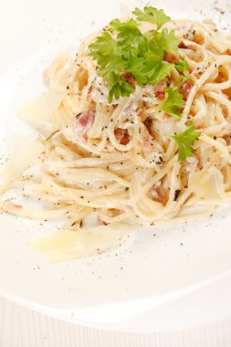 spagetti carbonara