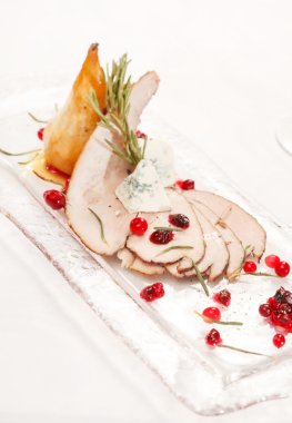 Kızılcık soslu ızgara et