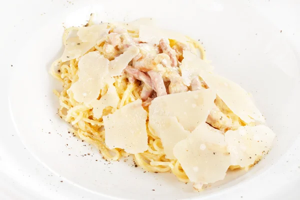 Leckere Pasta mit Käse — Stockfoto