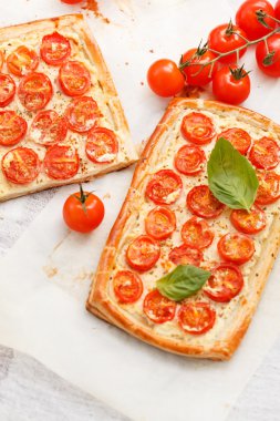 domates ve ricotta kiş