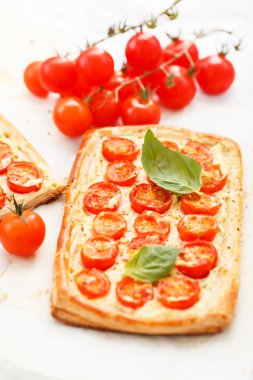 domates ve ricotta kiş