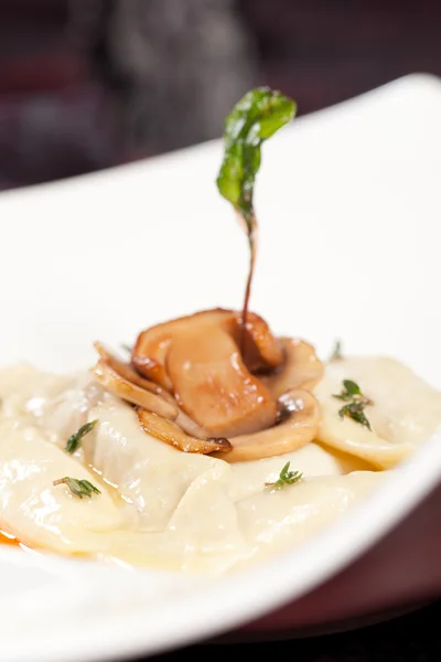 Ravioli with mushroom — Stock Photo, Image