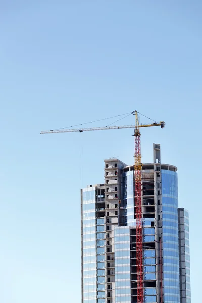 Tall building under construction — Stock Photo, Image