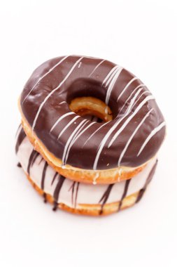 çörek üzerinde beyaz izole