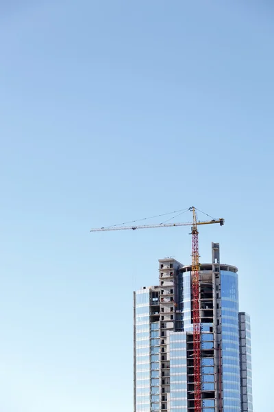 Tall building under construction — Stock Photo, Image