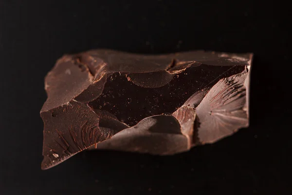 Σοκολάτα σε μαύρο φόντο — Φωτογραφία Αρχείου