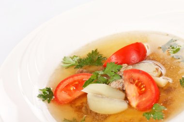 sığır eti ile sebze çorbası