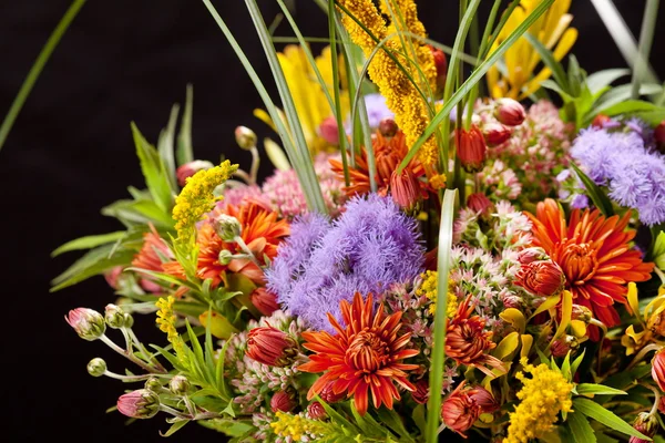 Ramo de flores de colores —  Fotos de Stock