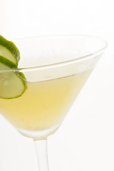 Cocktail with cucumber — Stock Photo, Image