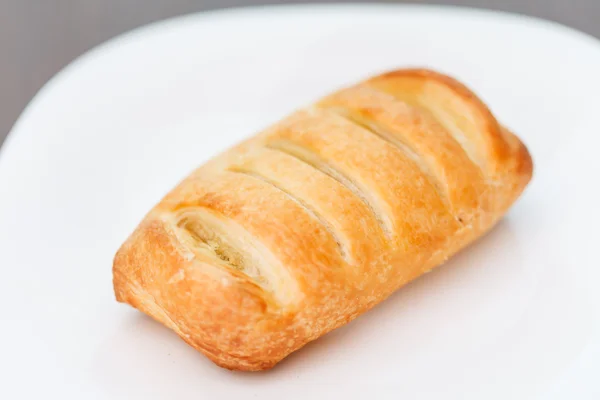 Puff pastry with cheese — Stock Photo, Image