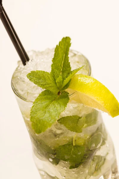 Freshness Cocktail with Mint, Ice and Lemon — Stock Photo, Image