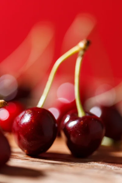 Fresh cherries — Stock Photo, Image