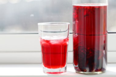 Yaz ebegümeci çayı