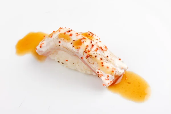 Sushi sur le blanc — Photo