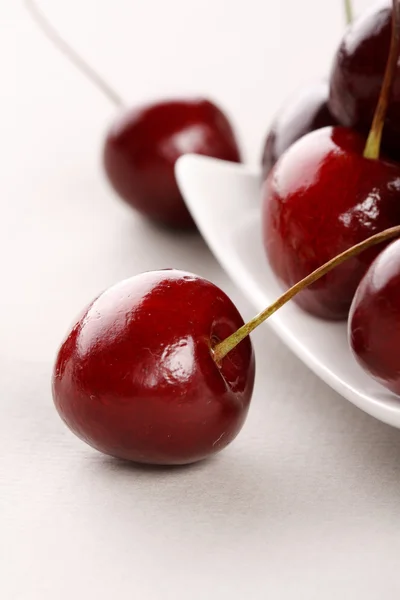 Fresh cherries — Stock Photo, Image