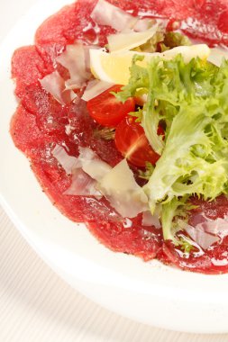 et carpaccio parmesan peyniri ile