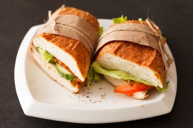 Taze ve lezzetli sandviç.