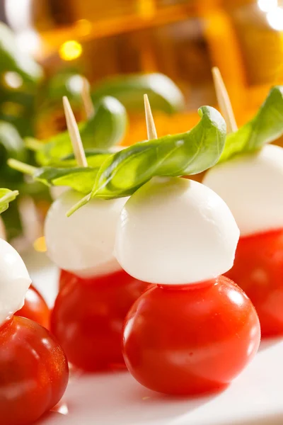 Tomaten und Mozzarella — Stockfoto