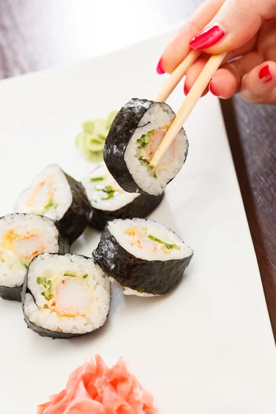 箸と寿司 — ストック写真