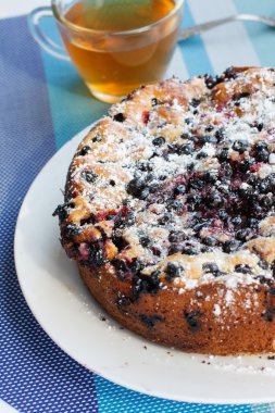 ev yapımı berry kek