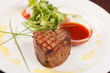 soslu ızgara biftek