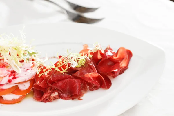 Plate of cold cuts — Stock Photo, Image