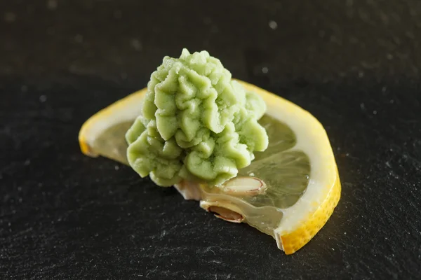 Wasabi on the lemon — Stock Photo, Image