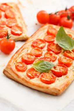 domates ve ricotta kiş