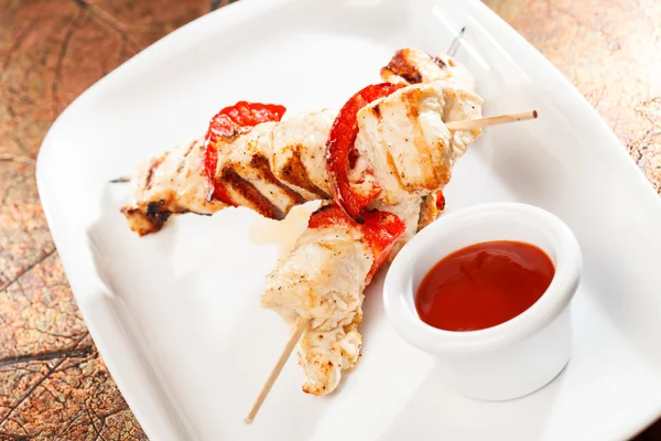 Chicken kebab — Stock Photo, Image