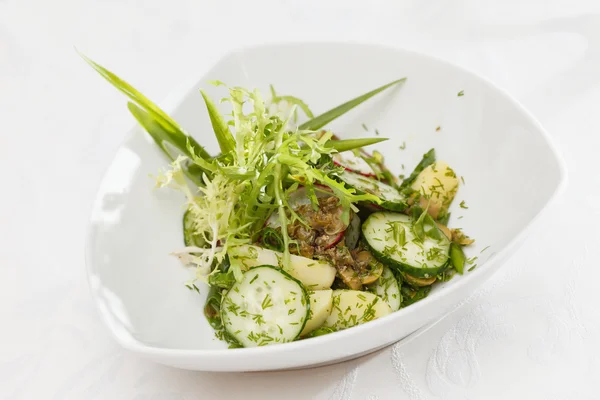 Fresh salad — Stock Photo, Image