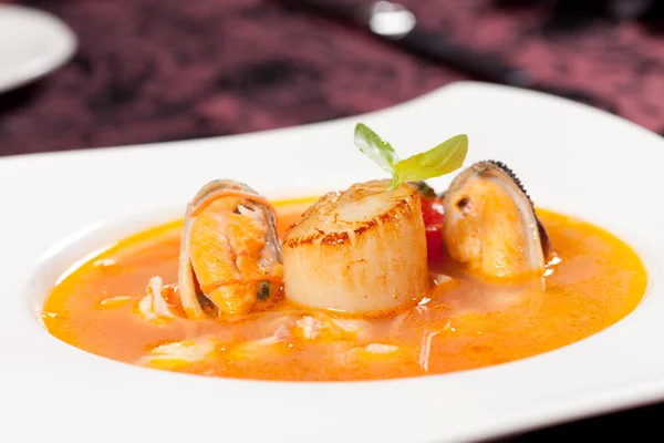 Sopa de frutos do mar — Fotografia de Stock