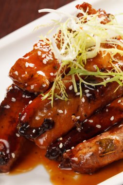 salata ızgara kaburga