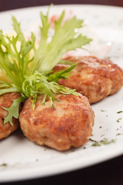 Cutlets with potatoes — Stock Photo, Image