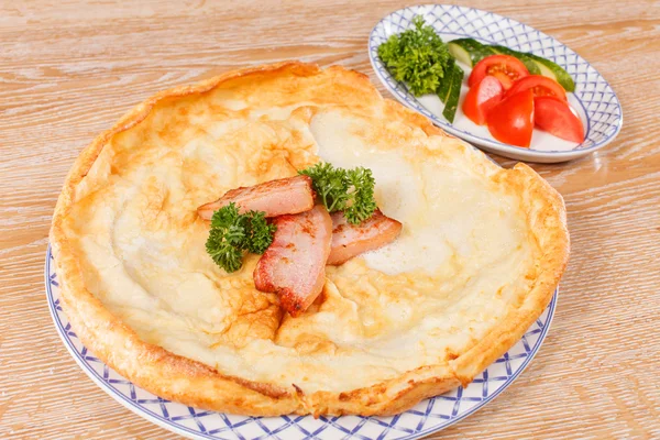 Big omelette — Stock Photo, Image