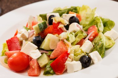 Yunan salatası