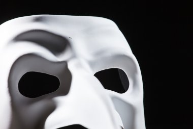 Beyaz maskemáscara blanca