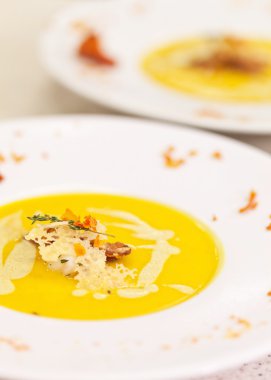 Balkabağı çorbası.