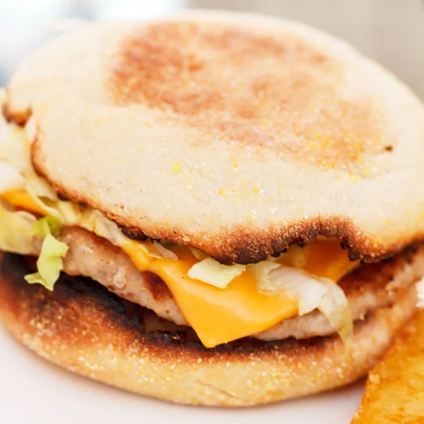 Cheeseburger — Stock Photo, Image