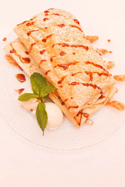 Strudel de maçã — Fotografia de Stock