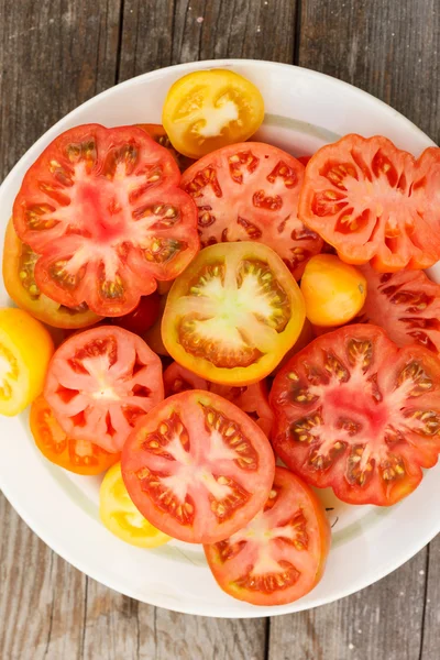 Tomates coloridos —  Fotos de Stock