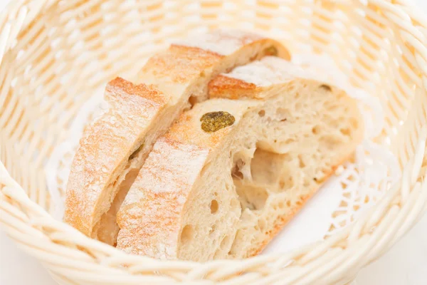 Panier avec pain — Photo