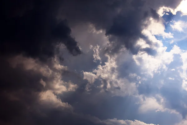 Céu nublado — Fotografia de Stock