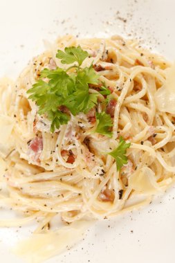 spagetti carbonara