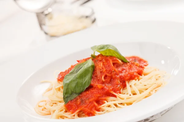 Pasta with sauce — Stock Photo, Image