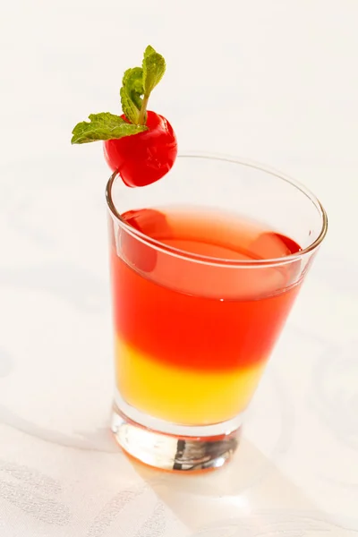 Tasty cocktail — Stock Photo, Image