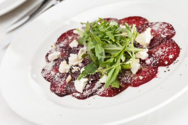 sığır carpaccio
