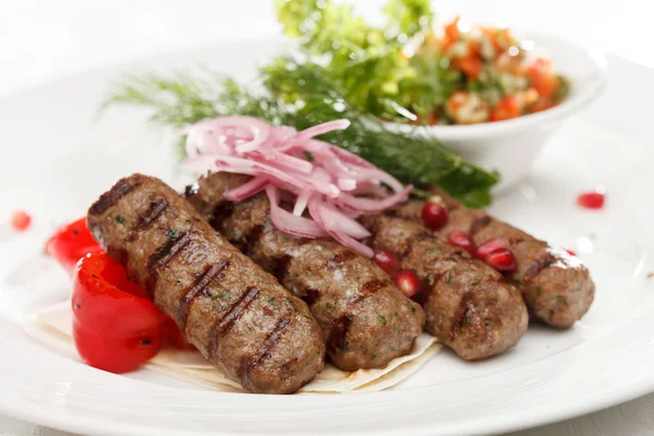 Kebab com legumes — Fotografia de Stock
