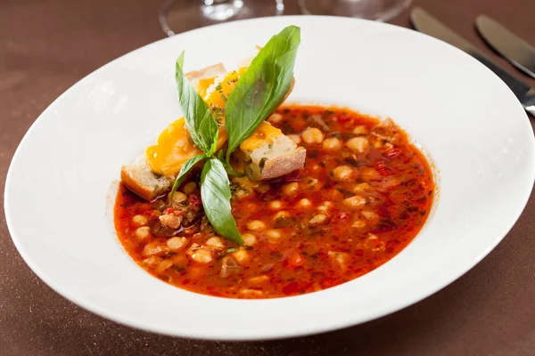 Sopa de frijol con tostadas — Foto de Stock