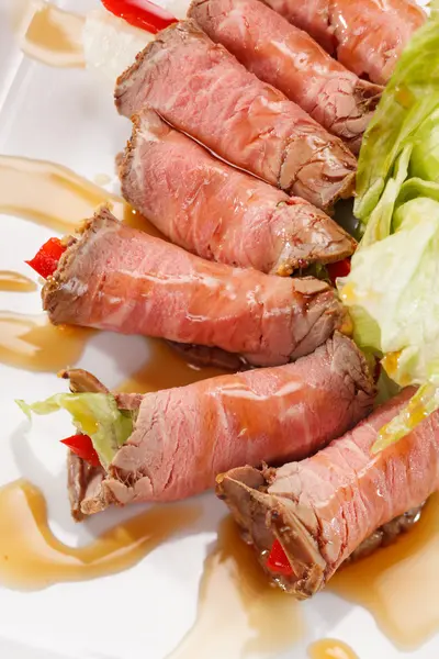 Vlees roll met kaas — Stockfoto